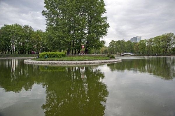 Парк Дружба в Москве метро Речной вокзал