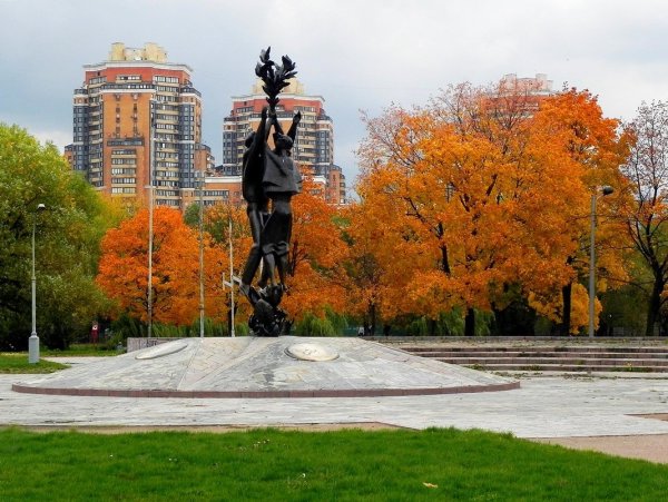 Метро Речной вокзал парк Дружба