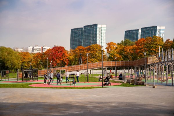 Парк дружбы, Москва, Фестивальная улица