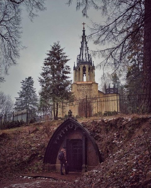 Шуваловский парк