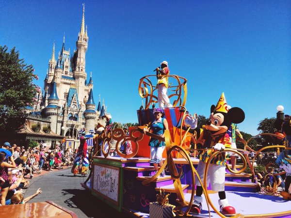 Диснейленд Париж Уолт Дисней