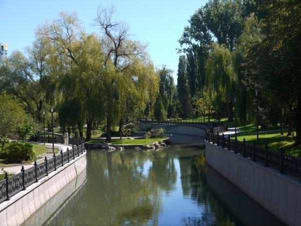 Гагаринский парк Салгир