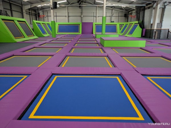 Невесомость батутный центр Москва