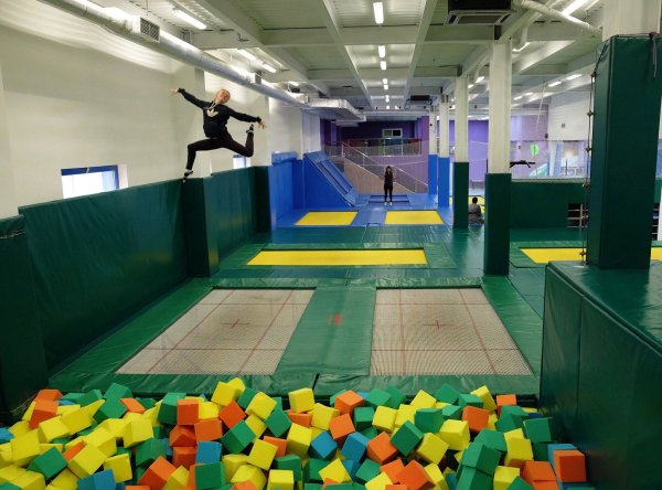 Батутный центр Эсто садок