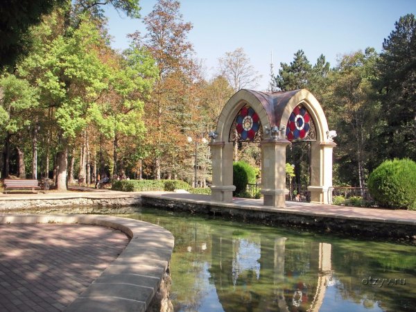 Курортный парк в городе Кисловодске