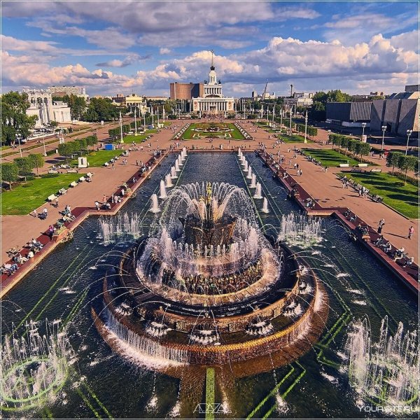 ВДНХ В Москве фонтан каменный цветок