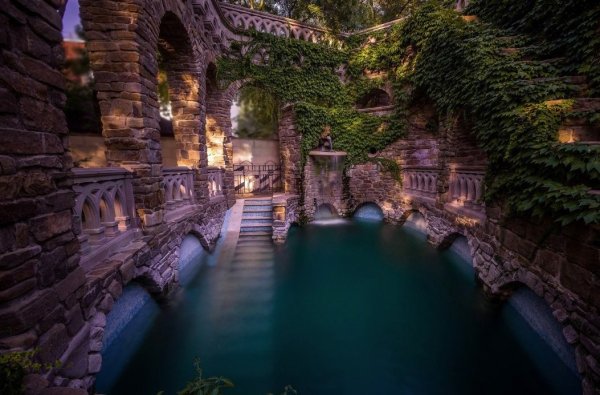 Старый парк в пос. Кабардинка