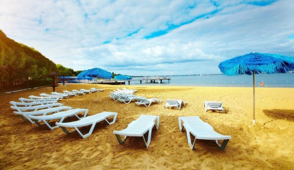 Пляж парк отель Березка Челябинск