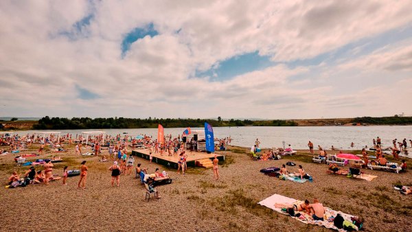 Бархат парк озеро Бархатово