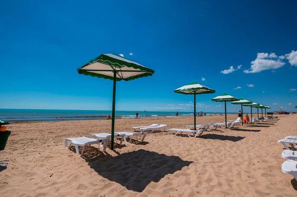 Пляж отеля Лазурный берег Анапа