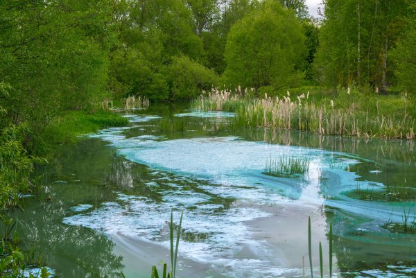 Голубое озеро Бытошь