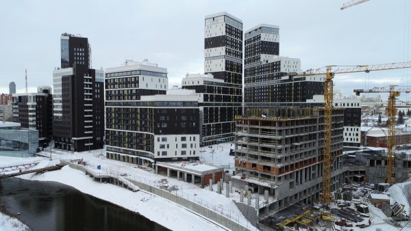Екатеринбург застройщик клелеаер парк
