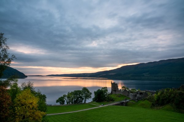 Шотландия Лохнесское озеро