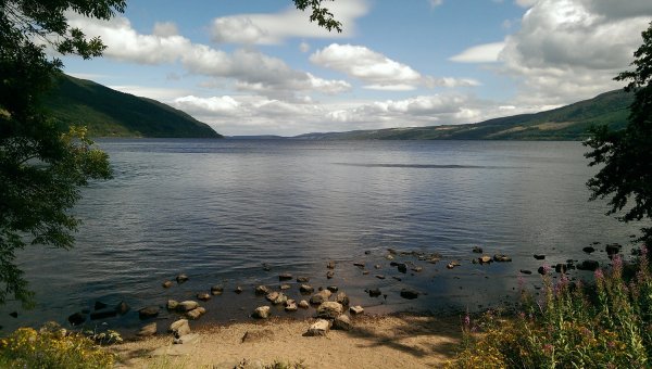 Озеро лох-Несс, Шотландия