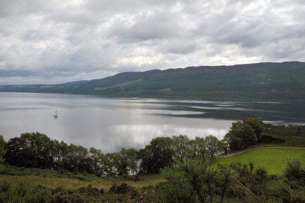 Озеро лох Несс