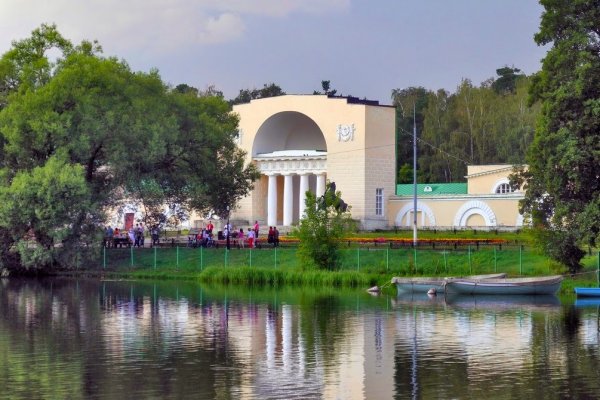 Мавзолей Кузьминки парк