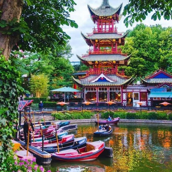 Сады Тиволи в Копенгагене