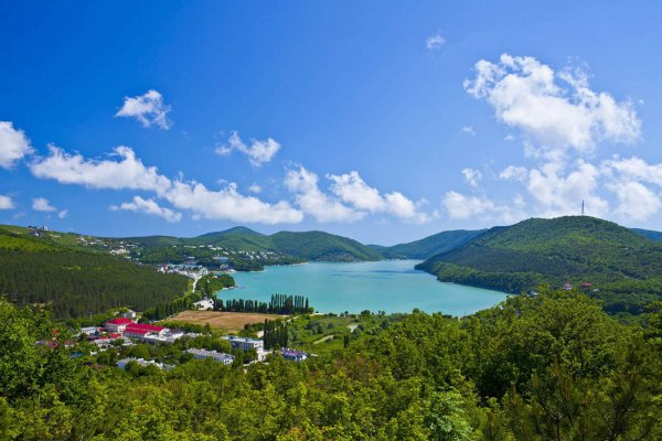 Озеро Абрау-Дюрсо Краснодарский край