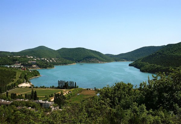 Озеро Абрау Краснодарский край