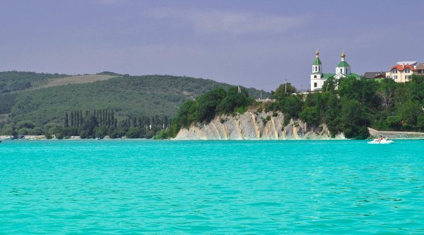 Озеро Абрау