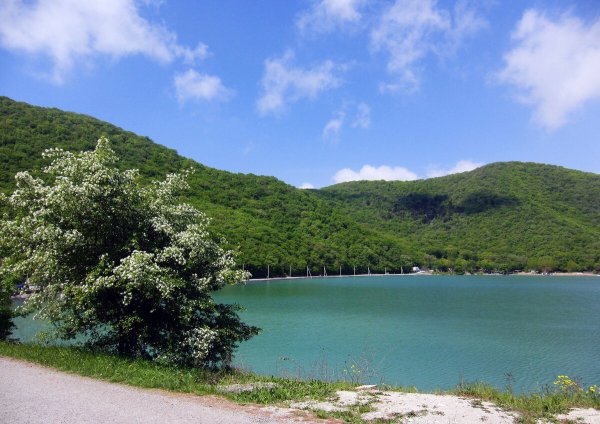 Озеро Абрау Краснодарский край