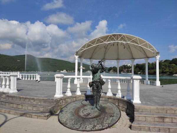 Новороссийск набережная Абрау Дюрсо