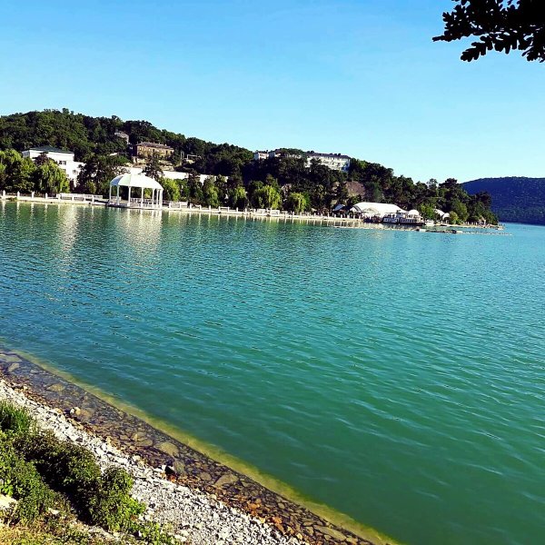 Новороссийск озеро Абрау Дюрсо