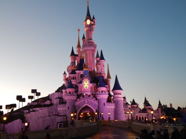 Парк Диснейленд в Париже