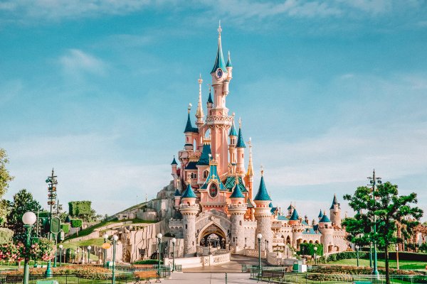 Диснейленд Париж (Disneyland Paris)
