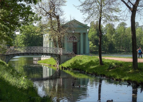 Дворцовский парк Гатчина