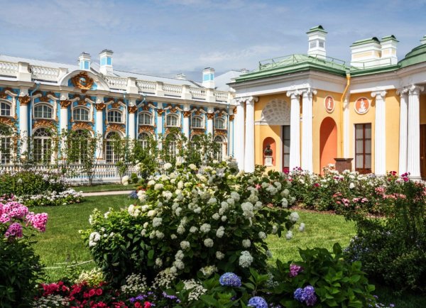 Екатерининский парк Царское село летом