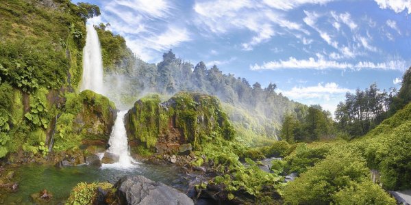 Горы водопад панорама