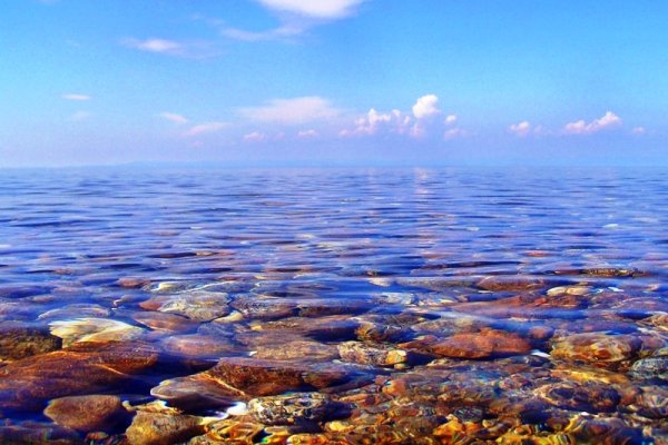 Озеро Байкал вода