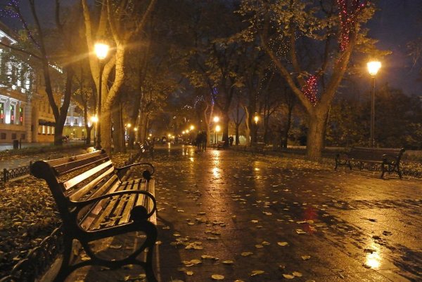 Осенний вечер в городе