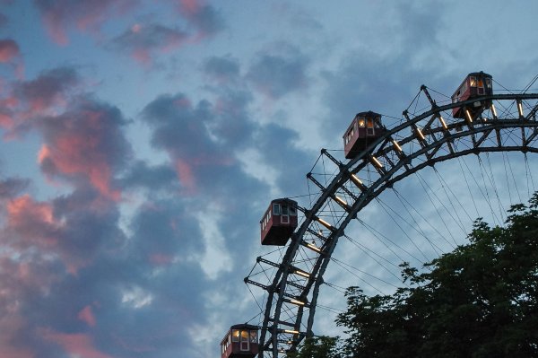 Парк аттракционов aesthetic