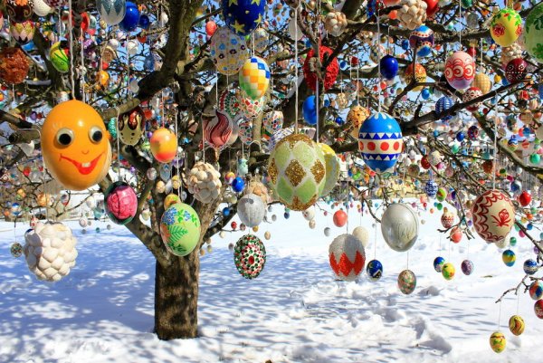 Фолькер крафт пасхальное дерево