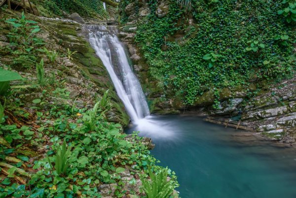 Зубова щель каньон Прохладный