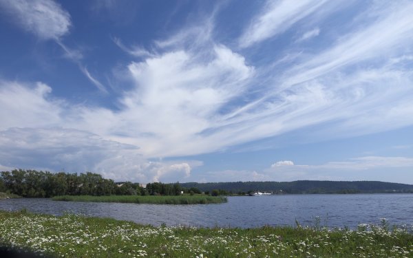 Гляжу в озера