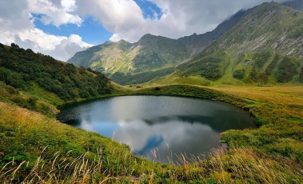 Озеро Хуко Сочи