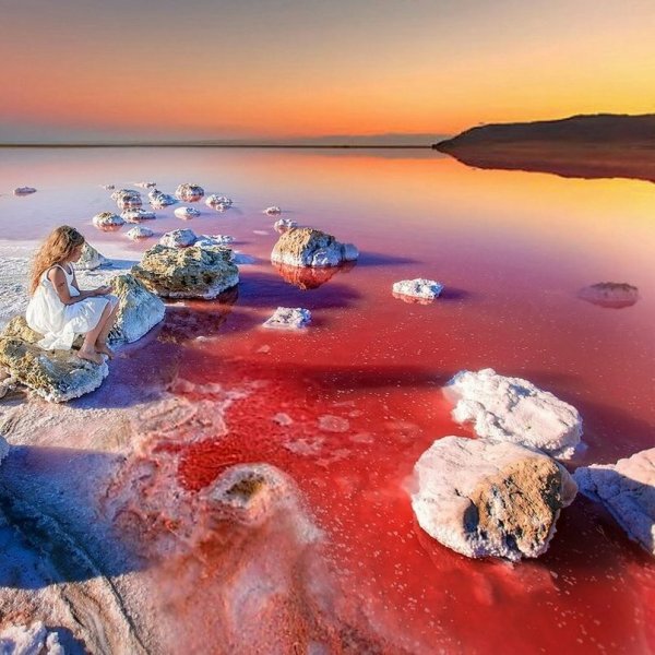 Кояшское соленое озеро в Крыму