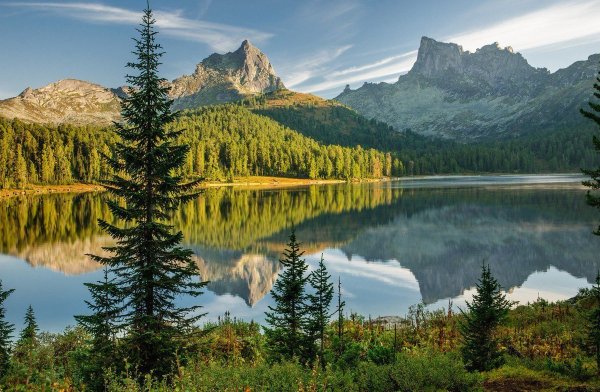 Озеро светлое Ергаки