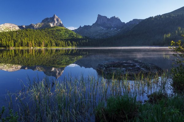 Озеро светлое Ергаки