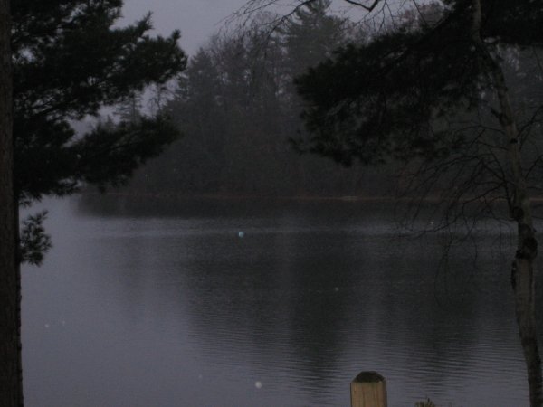 Жуткое озеро