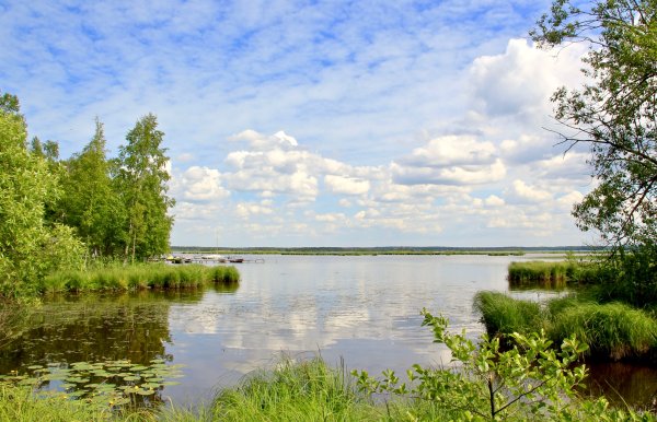 Тихое озеро фото