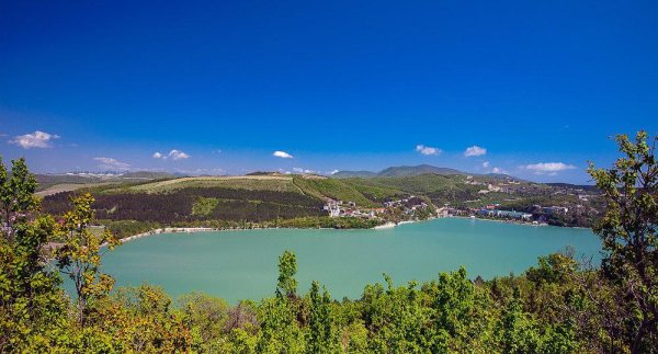 Озеро Абрау-Дюрсо