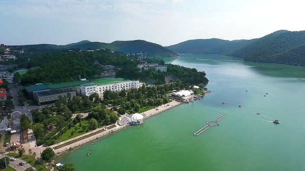 Озеро Абрау-Дюрсо