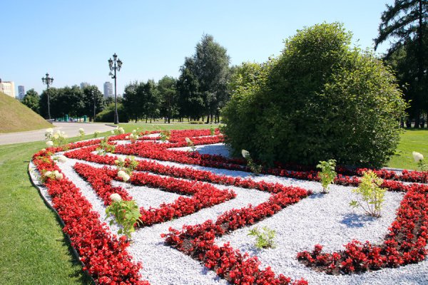 Парк Победы СПБ цветники