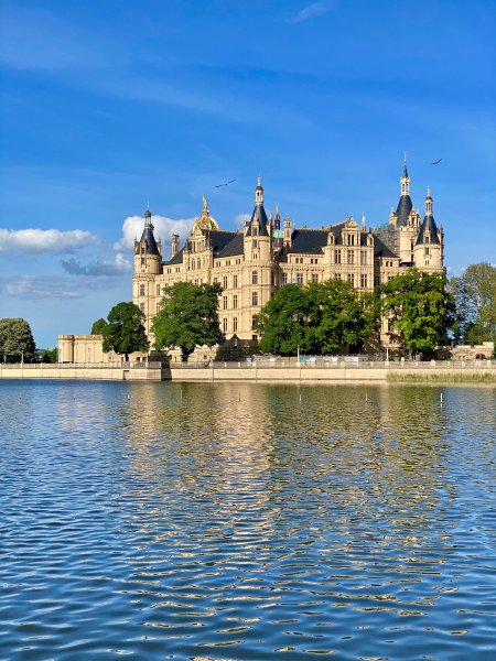 Шверинский замок (г. Шверин)