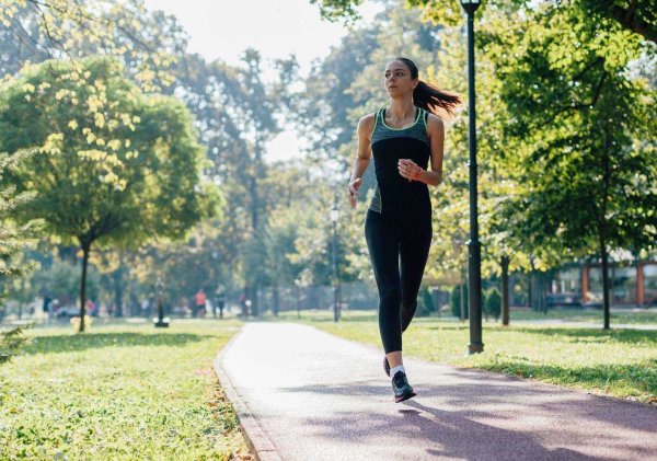 Беговая дорожка в парке