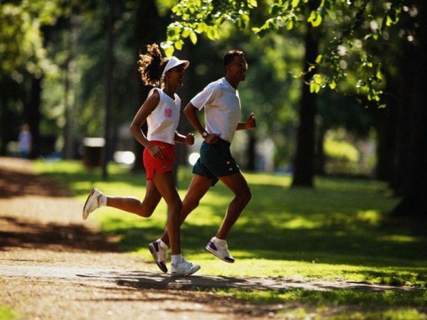 Бегун в парке